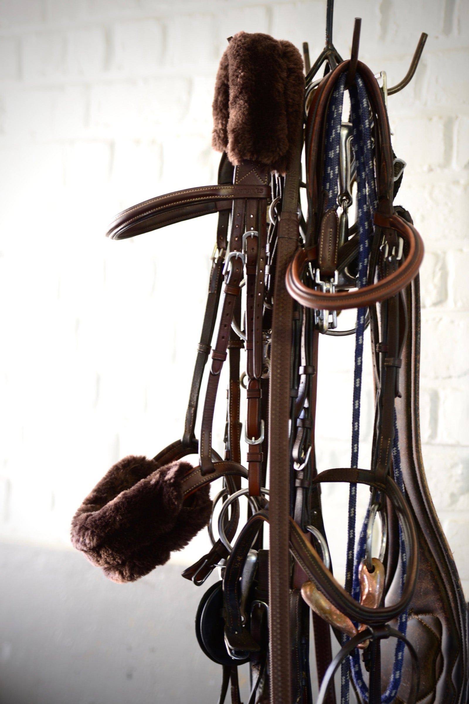 Kentucky Horsewear Sheepskin Noseband cover Bridles & Reins