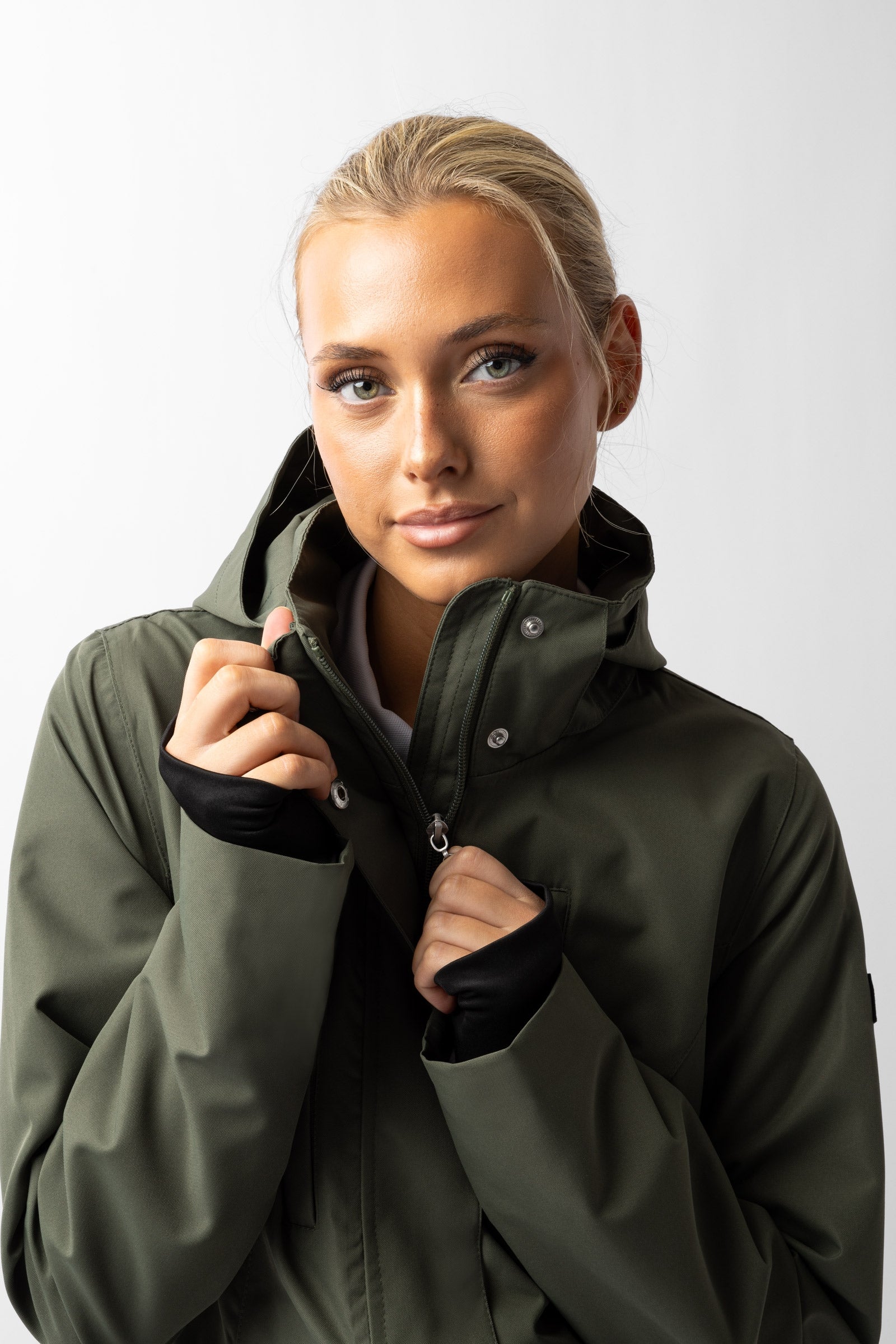 Horze Jadine Women's Technical Waterproof Summer Riding Jacket Women’s Riding Clothing