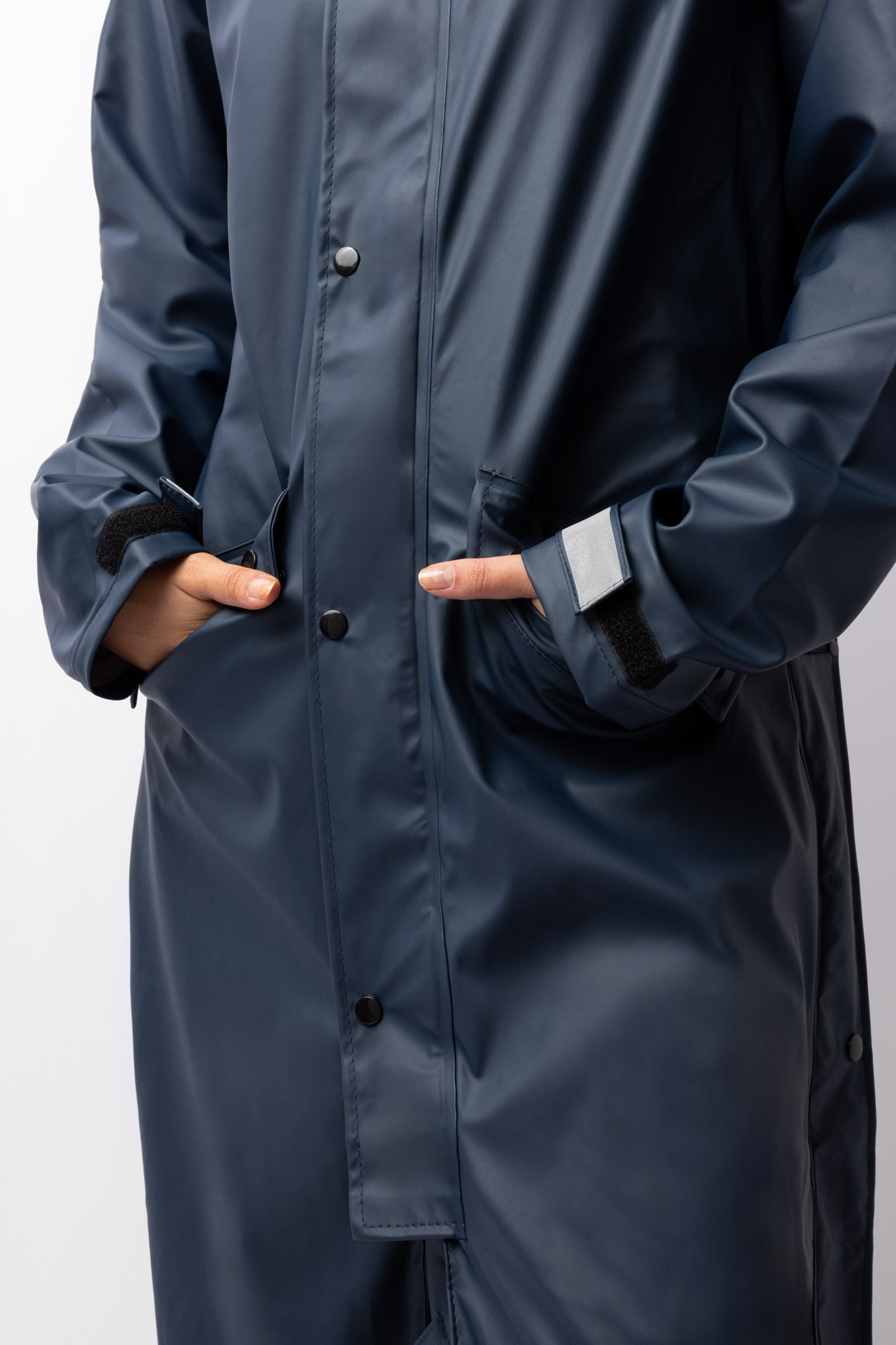 Horze Hazel Women's Long Raincoat with Slits Women’s Riding Clothing