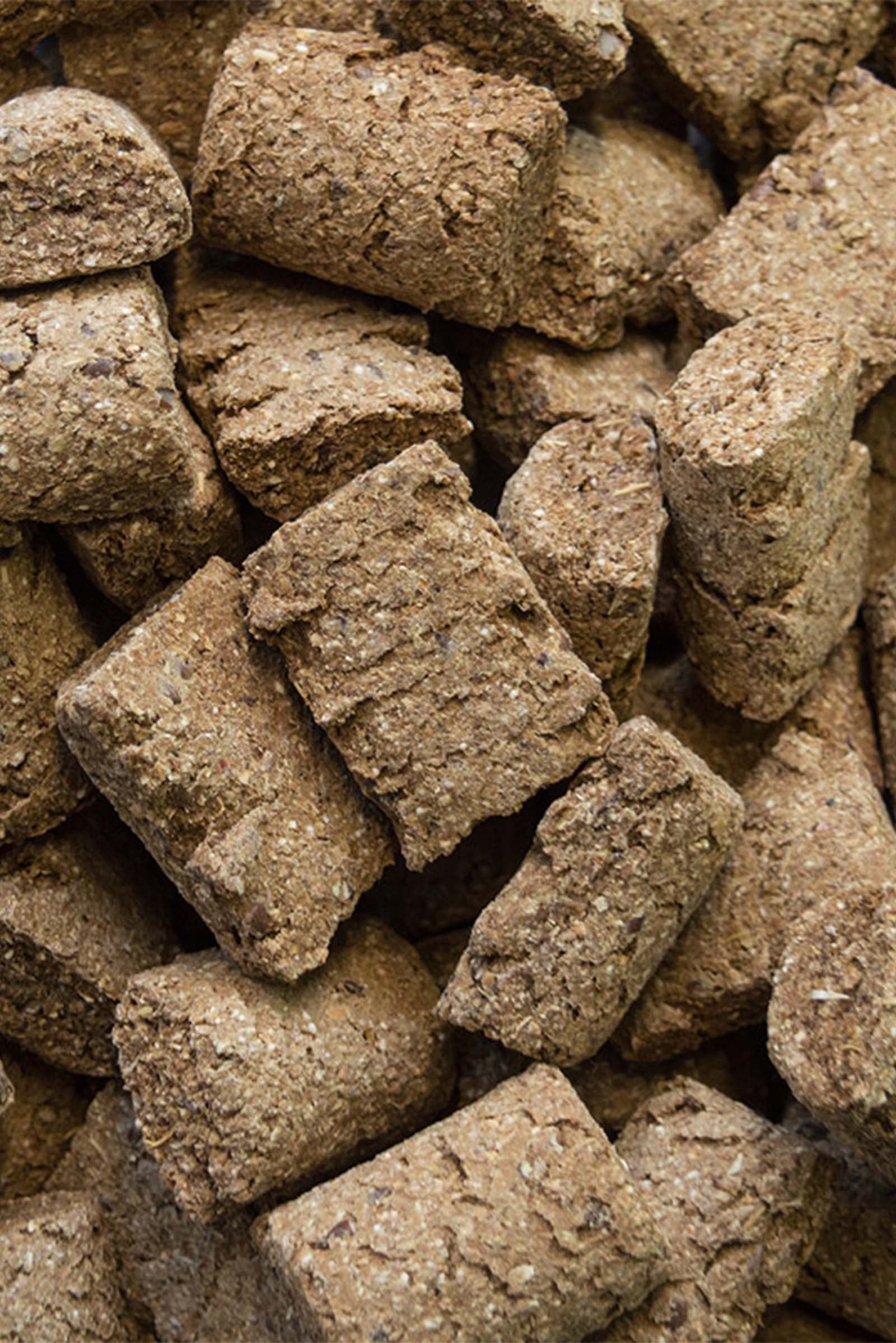 Speed Cracker Delicious Speedies, Treats, 2,5kg Horse Feed & Nutrition