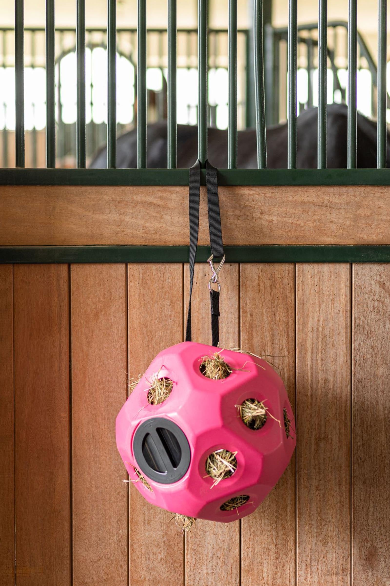 Kerbl Feed Play Ball (For 3kg Hay) Horse Feeders & Waterers
