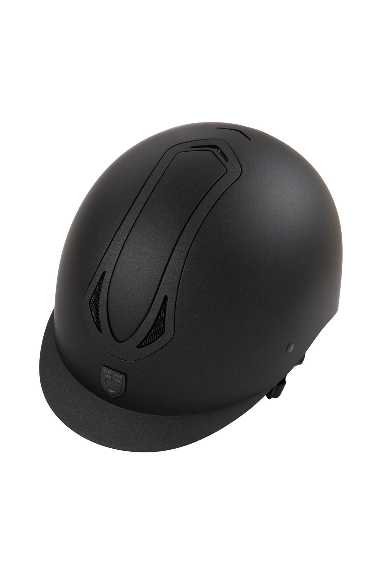 Pack shot 4