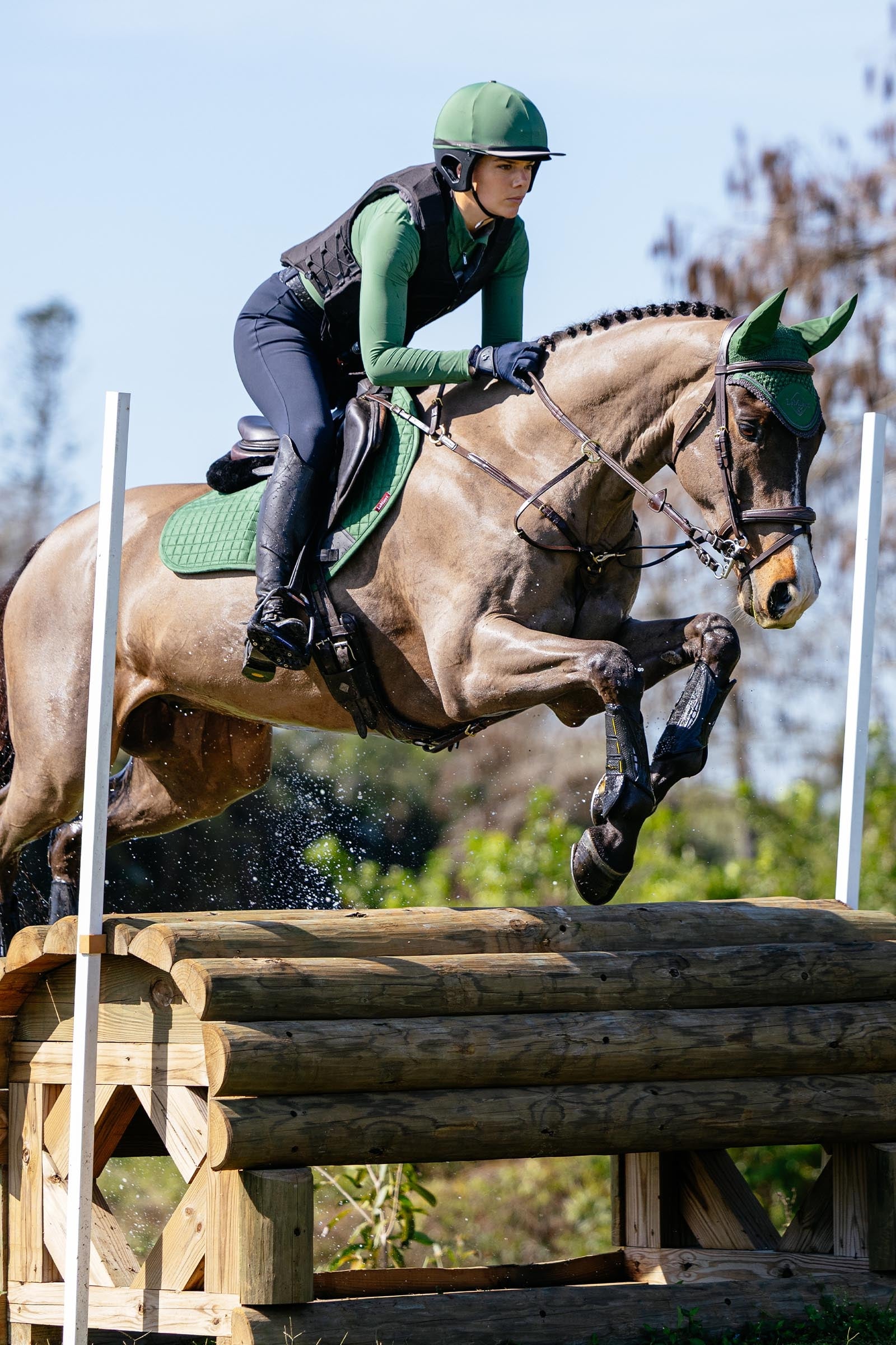 LeMieux Lemieux Suede Close Contact Square Saddle Pad Saddle Pads
