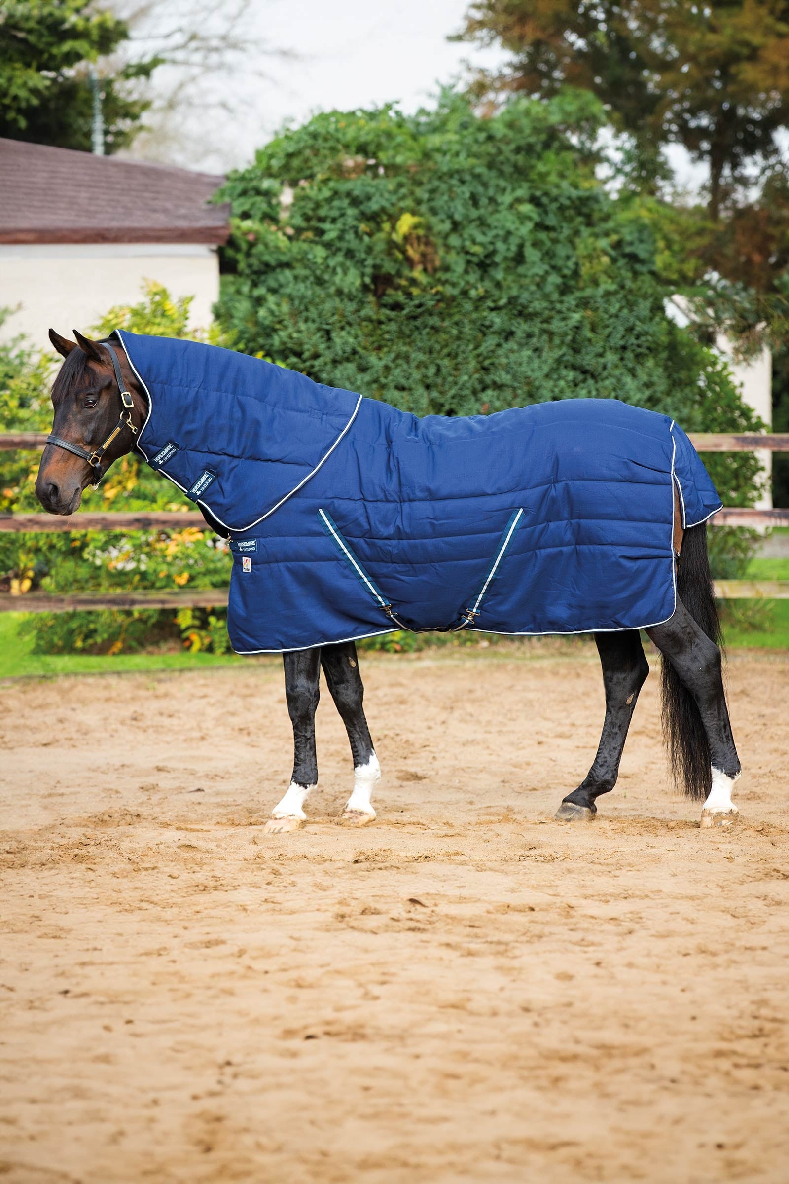 Horseware Rambo Plus Vari-Layer stalltäcke med avtagbar hals, 450 g Hästtäcken