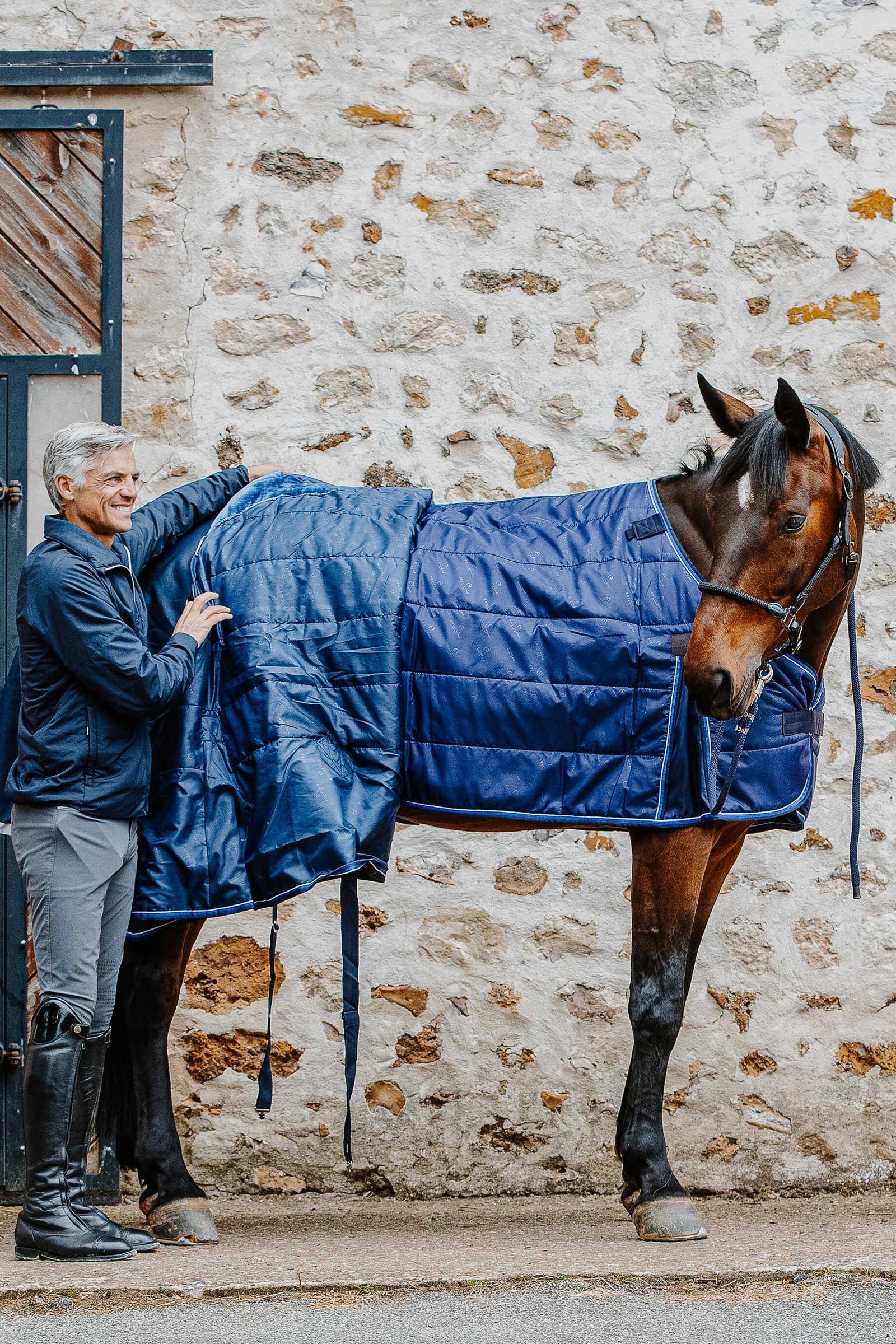 Equi Theme EQUITHÈME Classic 1200D Turnout Rug, 100 g Horse Rugs