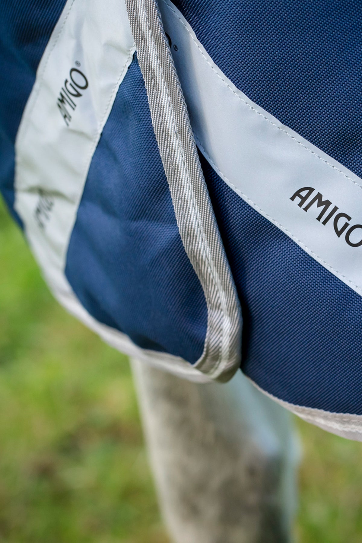 Horseware Amigo 1200D FieldSafe Plus Turnout With Detachable Neck, 50 g Horse Rugs