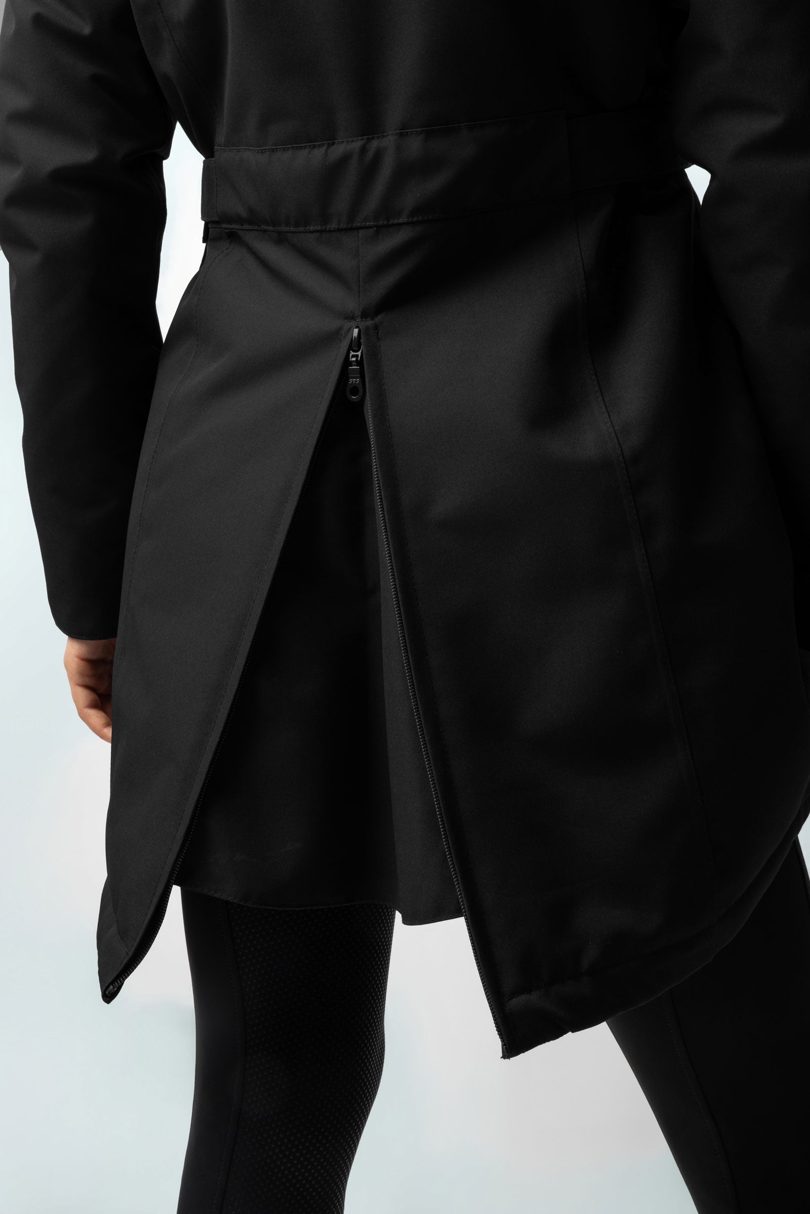 Horze Jadine Women´s Heated Winter Riding Jacket Women’s Riding Clothing