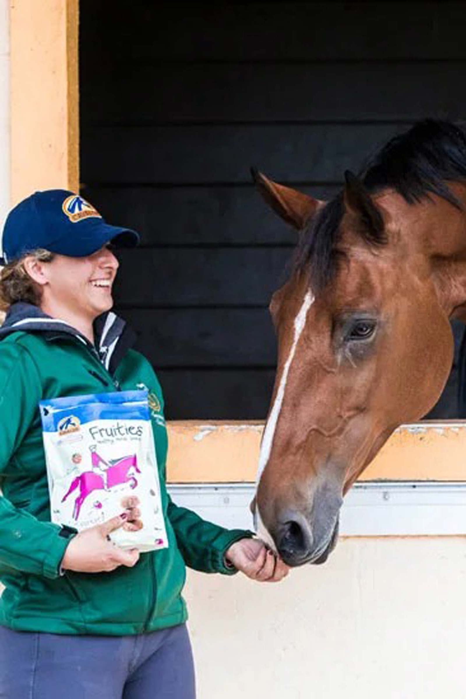 Cavalor Fruities, Treats, 750g Horse Feed & Nutrition