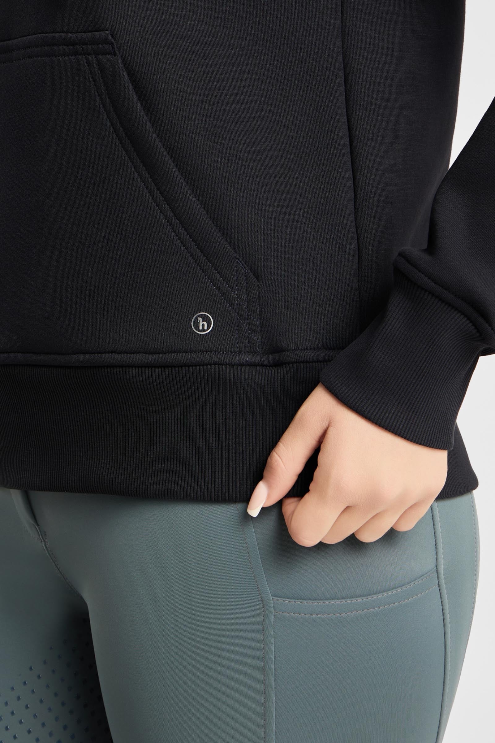 Lifestyle shot 1