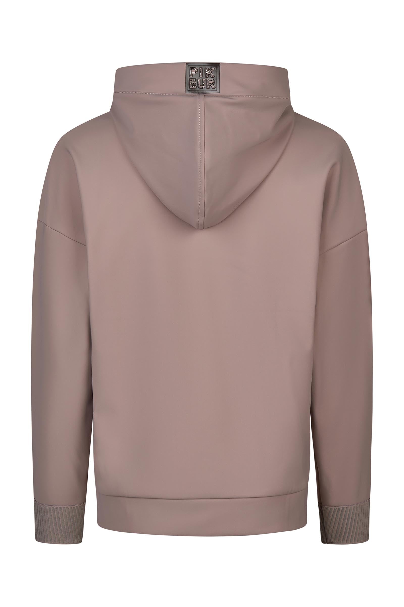 Pack shot 2