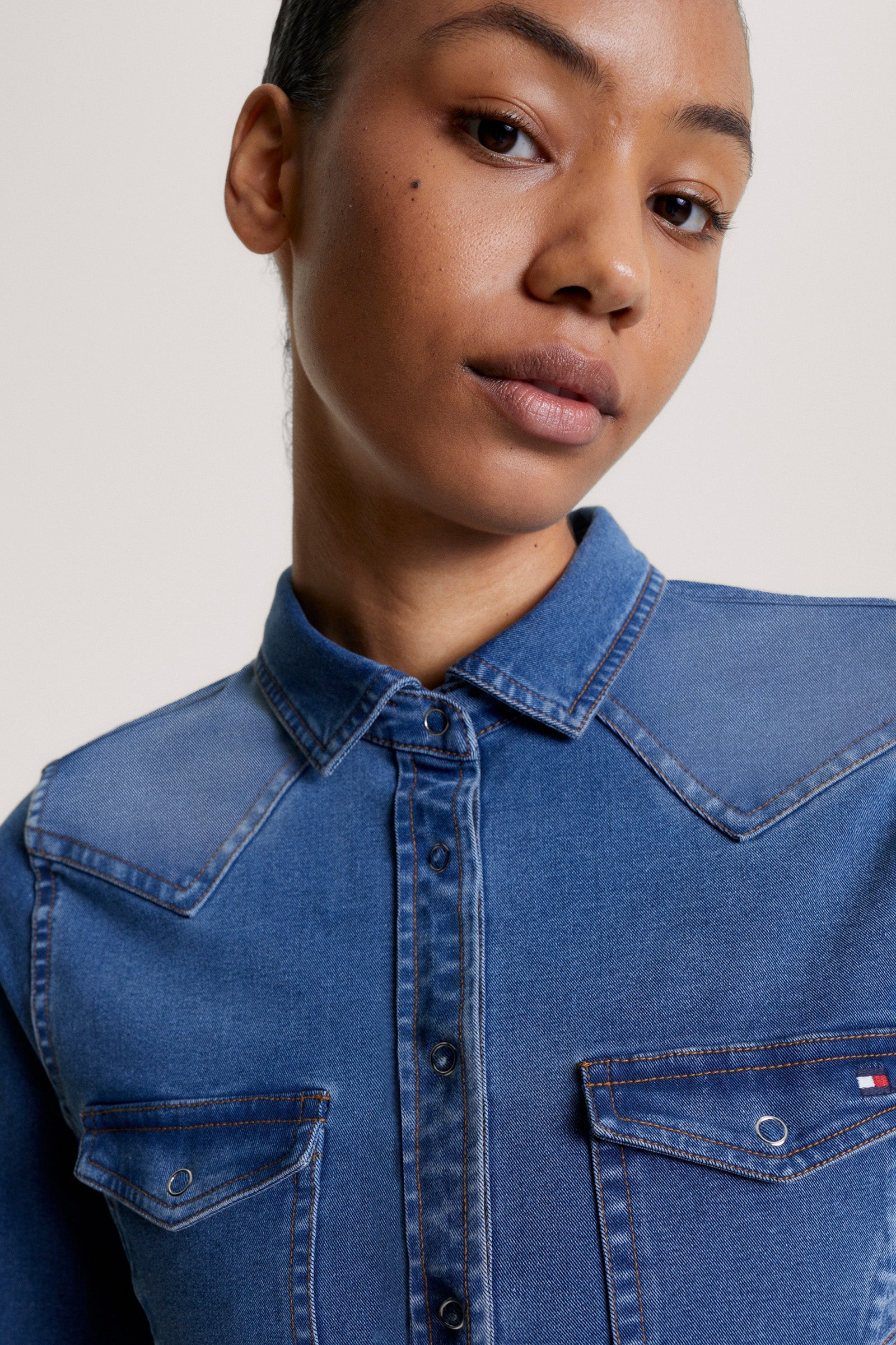 Tommy Hilfiger Equestrian Woodside Stretch Denim shirt Women’s Riding Clothing