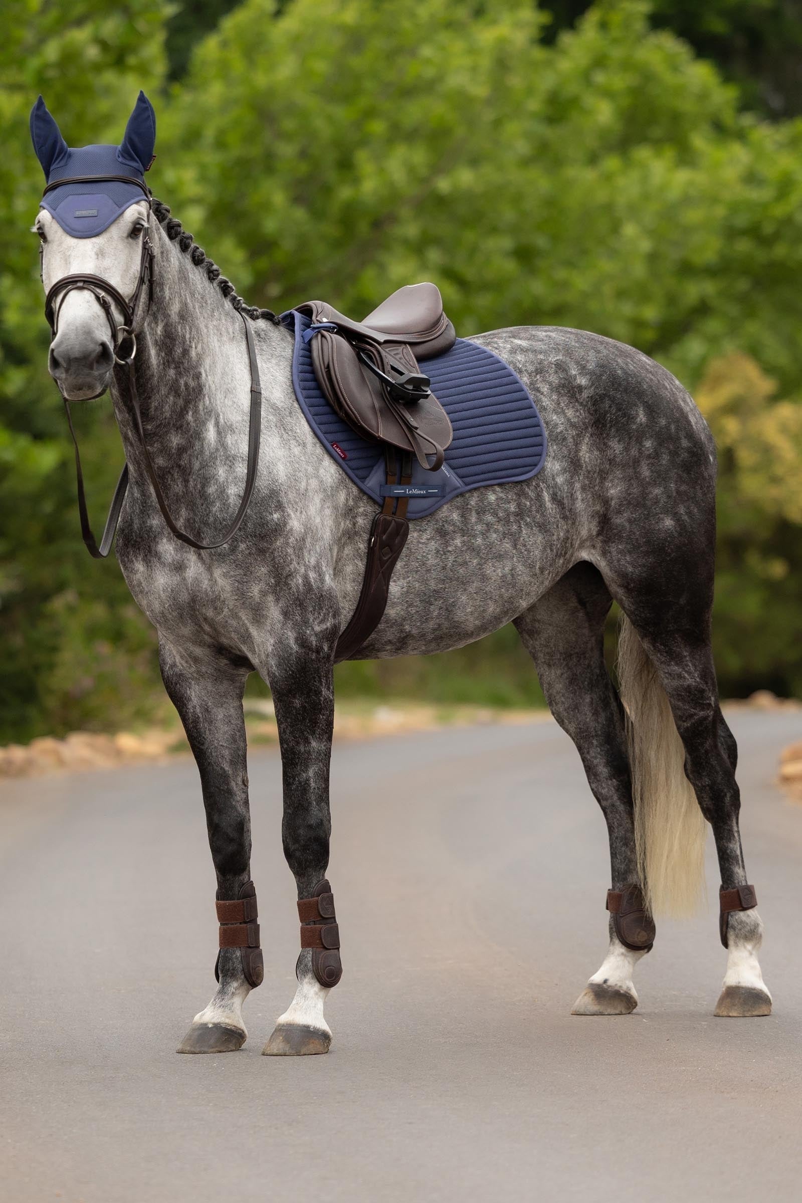 LeMieux Air-Tek Mesh Close Contact Square Saddle Pads