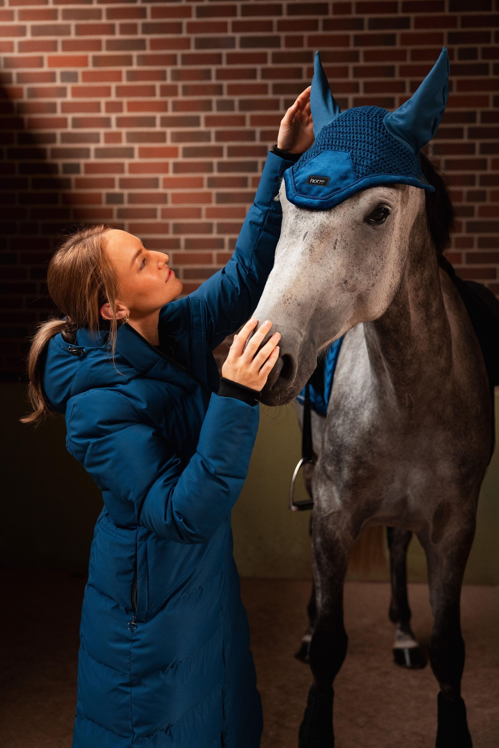 Horze Delémont Ear Net Saddle Pads