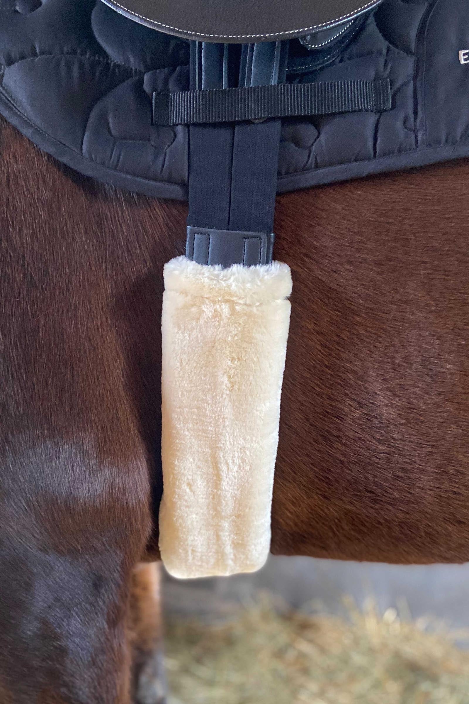 Equi Theme EQUITHÈME Teddy Girth Sleeve (60cm) Saddles, Girths & Stirrups