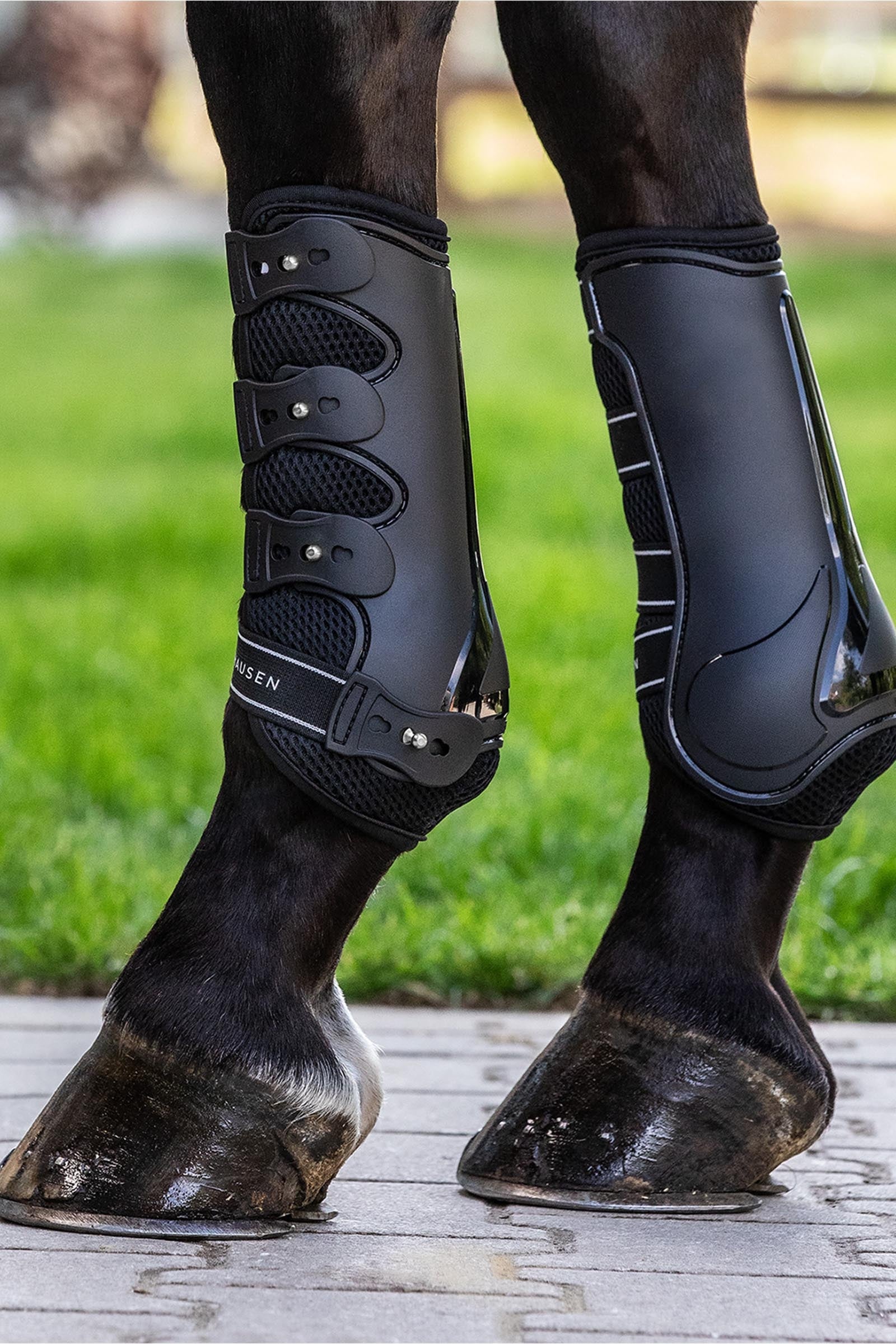 Waldhausen Breath Tendon Boots (Pair) Leg Protection & Hoof Protection for Horses