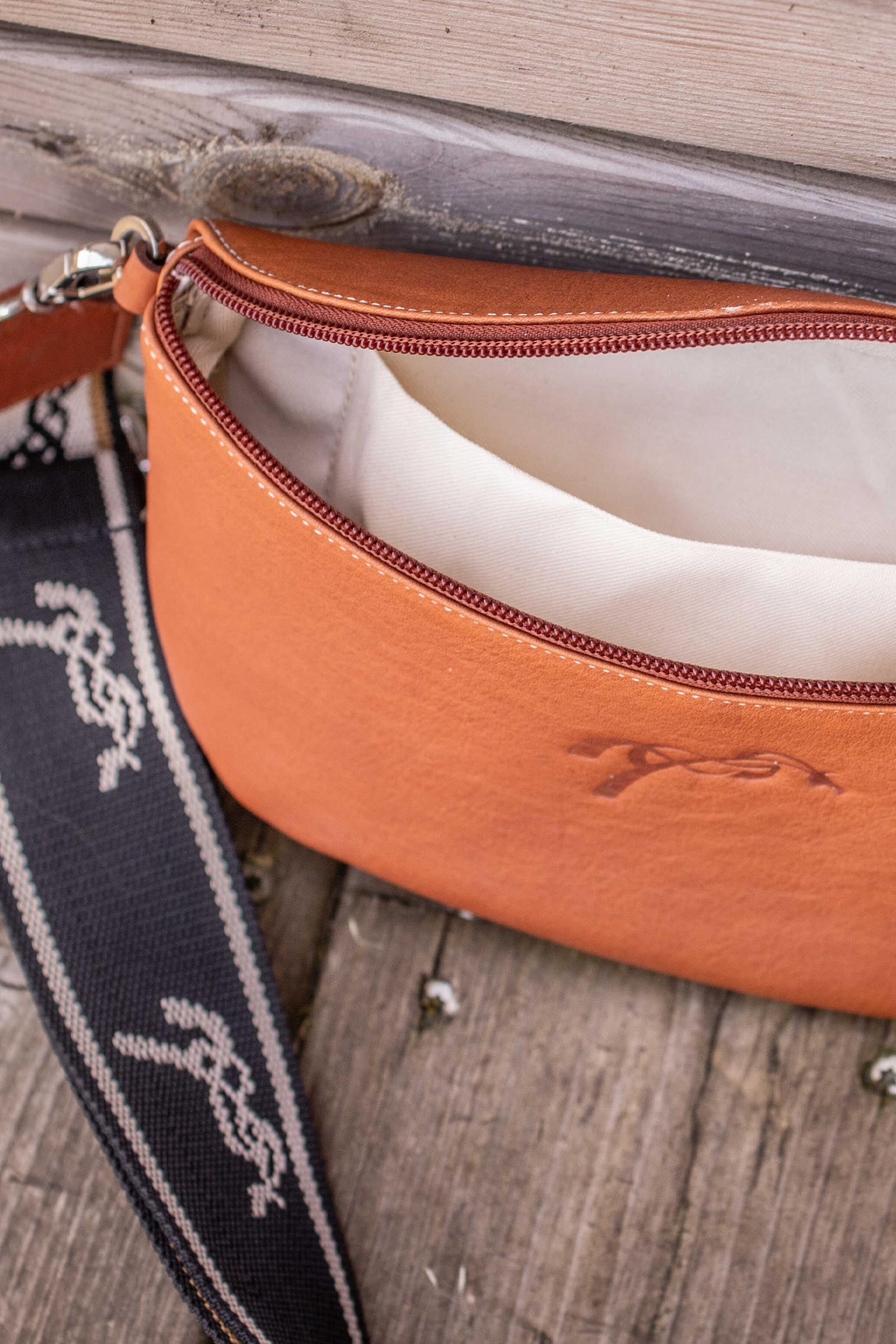 PENELOPE Smile Fanny Pack Accessories