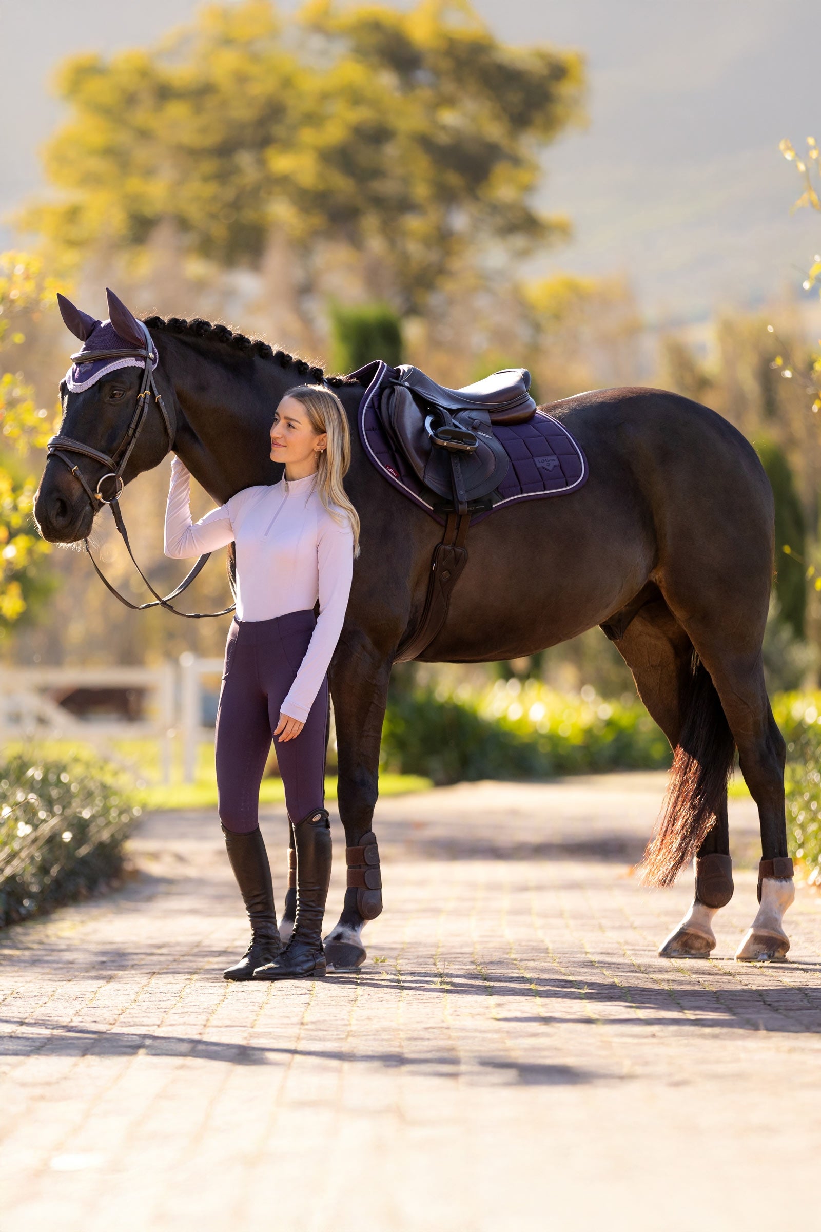 LeMieux Loire Classic Square Close Contact Saddle Pad Saddle Pads