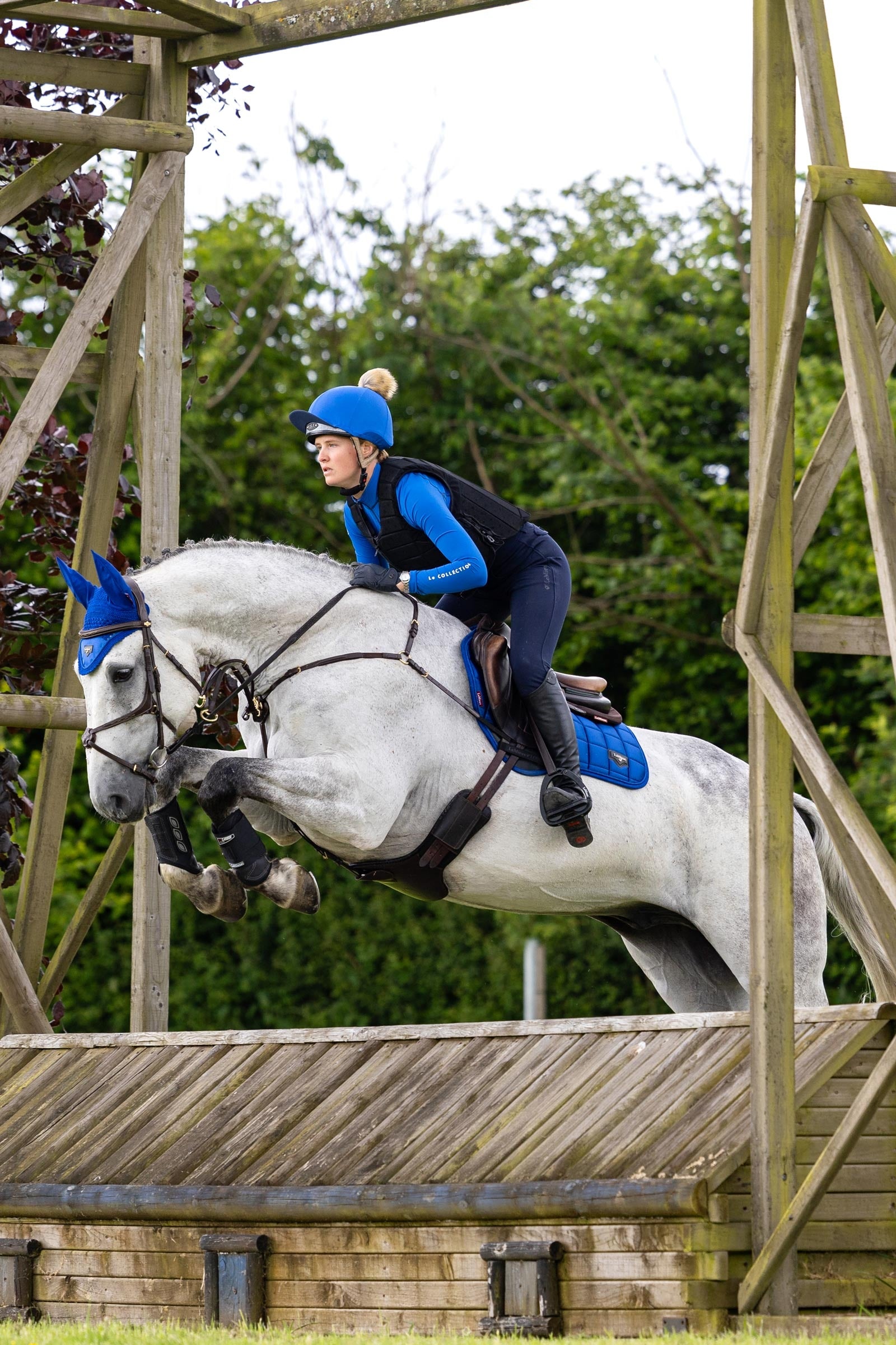 LeMieux Loire Classic Square Close Contact Saddle Pad Saddle Pads