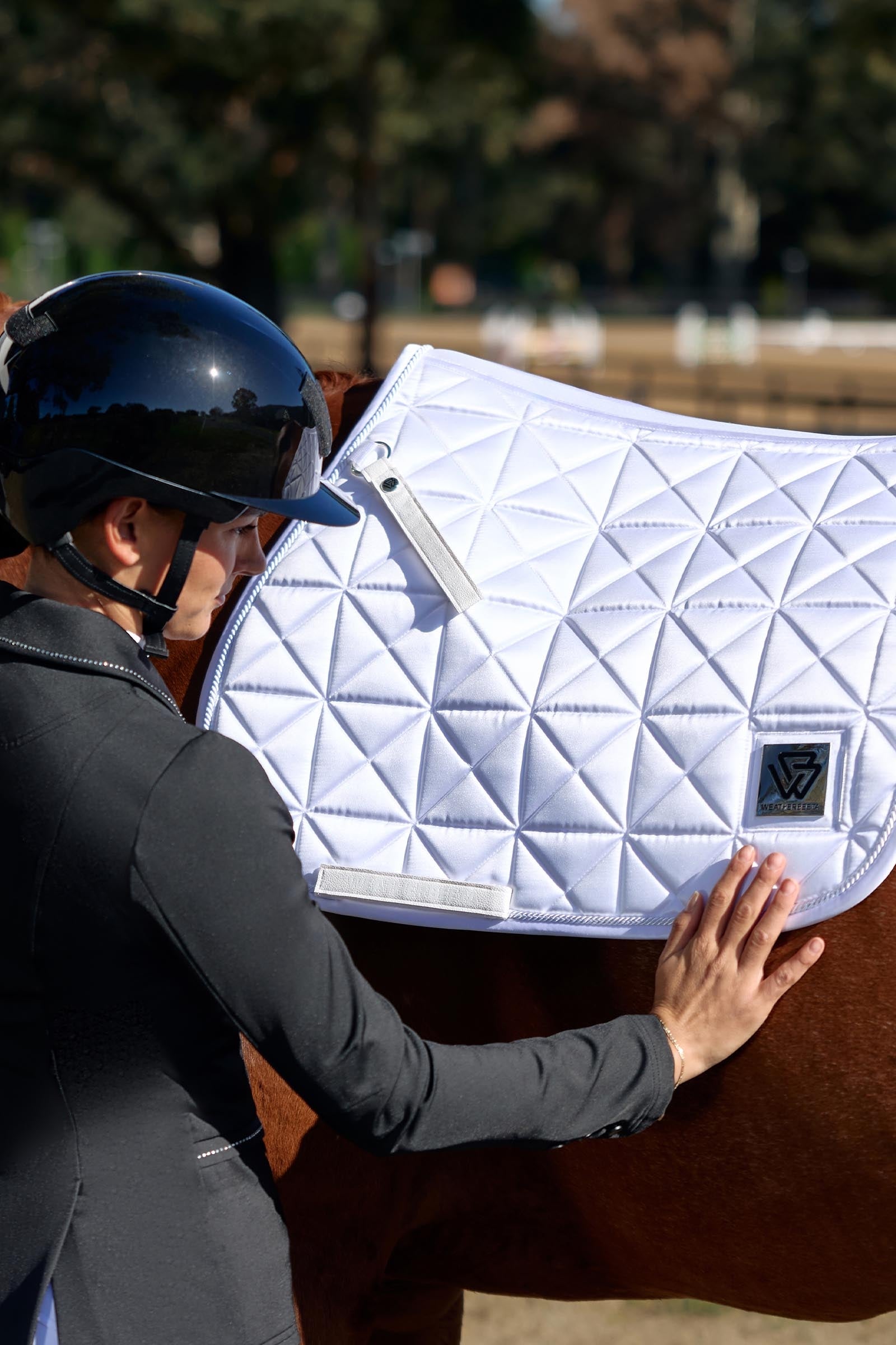 Weatherbeeta Satin Luxe Air-Tec Euro Jump Shaped Saddle Pad Saddle Pads