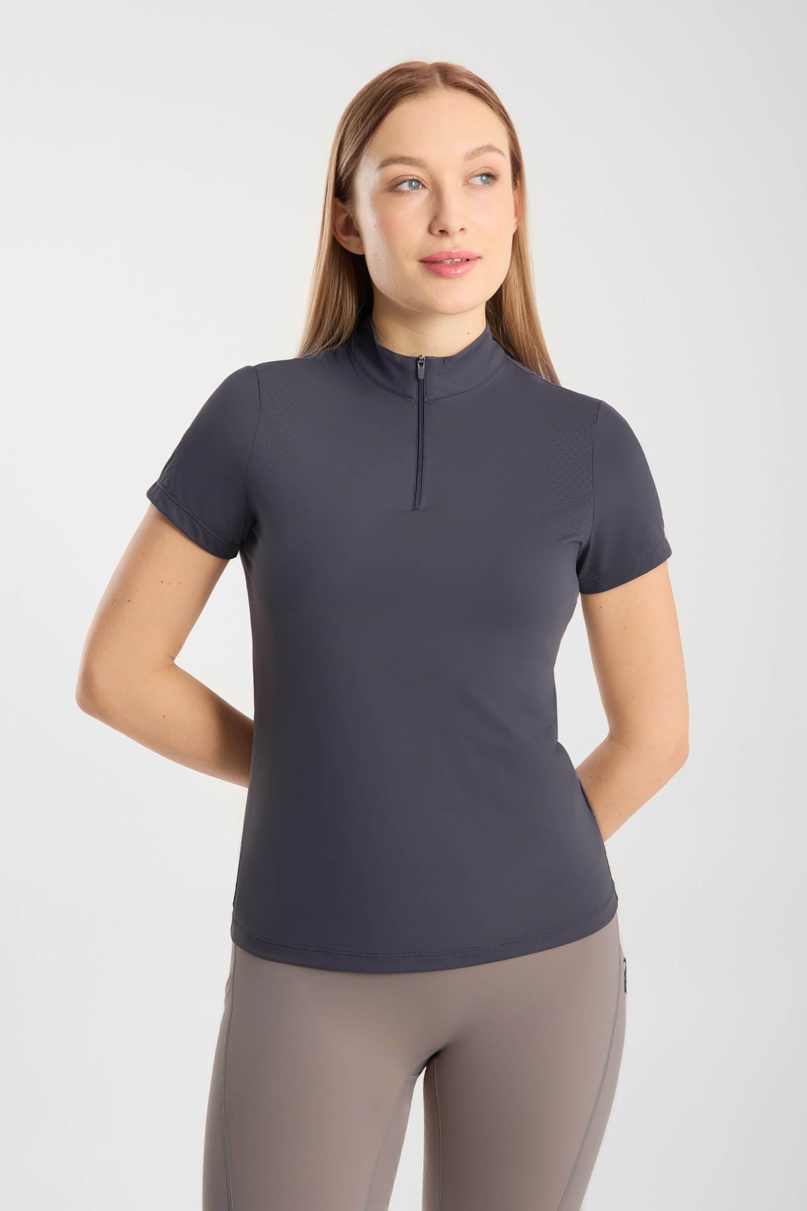 Horze Emmie svalkande träningsshirt dam kort ärm Damridkläder