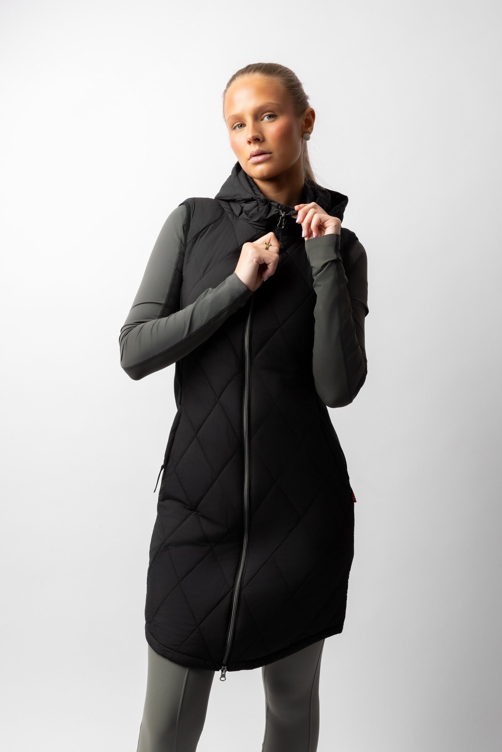 B Vertigo Agnetha lång vadderad väst för dam Damridkläder