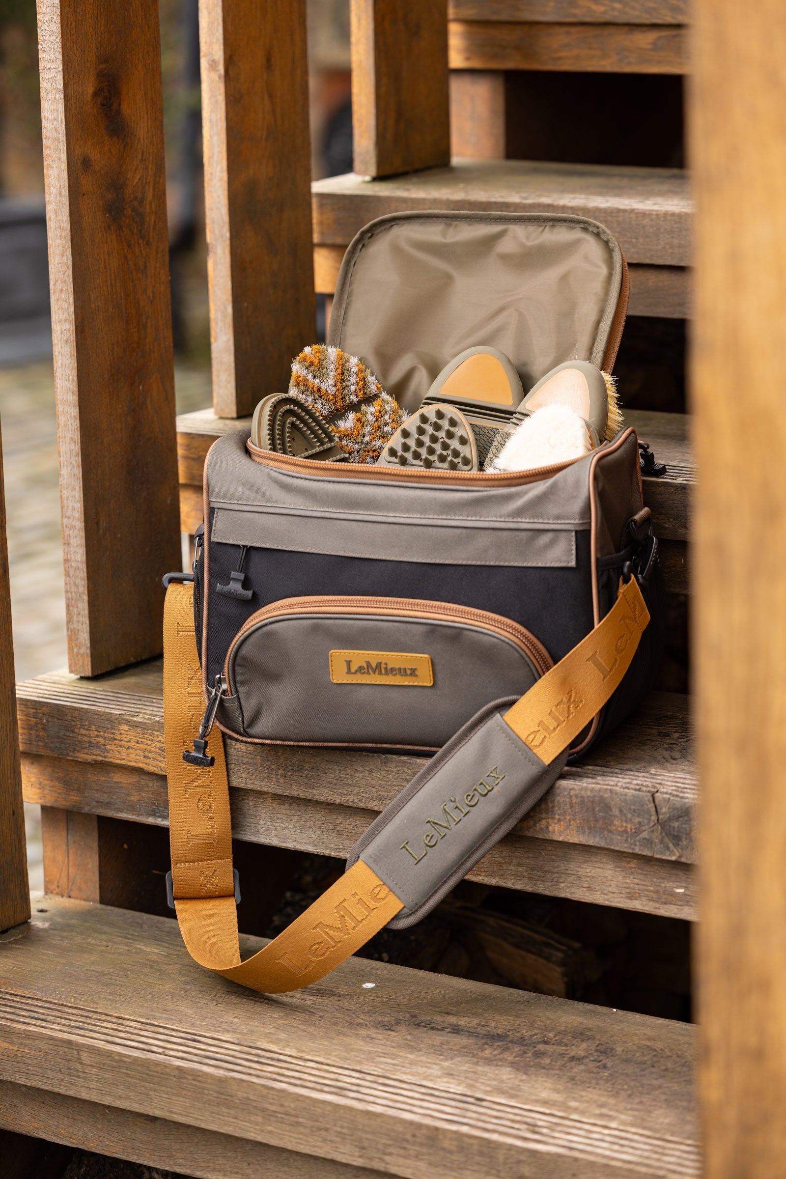 LeMieux ProKit Lite Grooming Bag Horse Grooming Tools